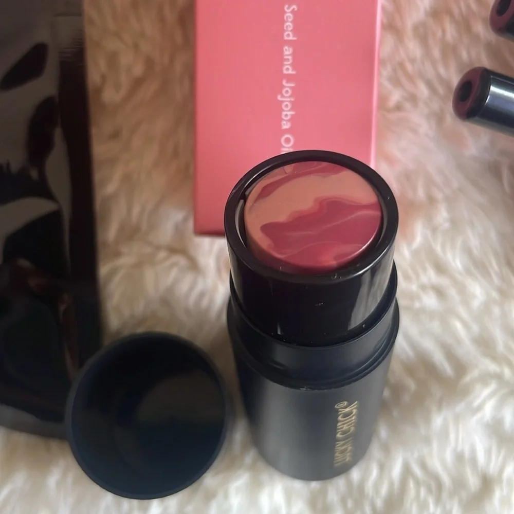 Beauty Diva London Eye Brush Set and Makeup Collection bundle